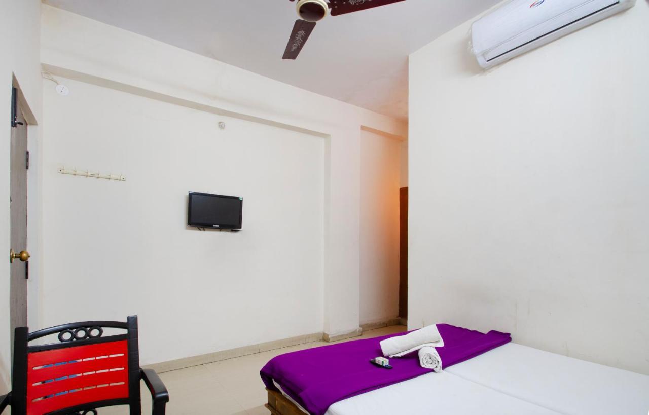 Hotel Sri Sai Balaji Hyderabad Luaran gambar